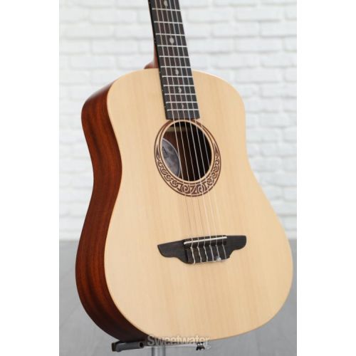  Luna Safari Spruce Travel Nylon Guitar - Satin Natural