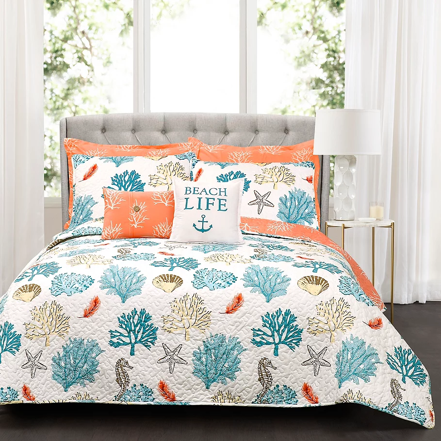 Lush Decor Coastal Reef Feather Quilt Set