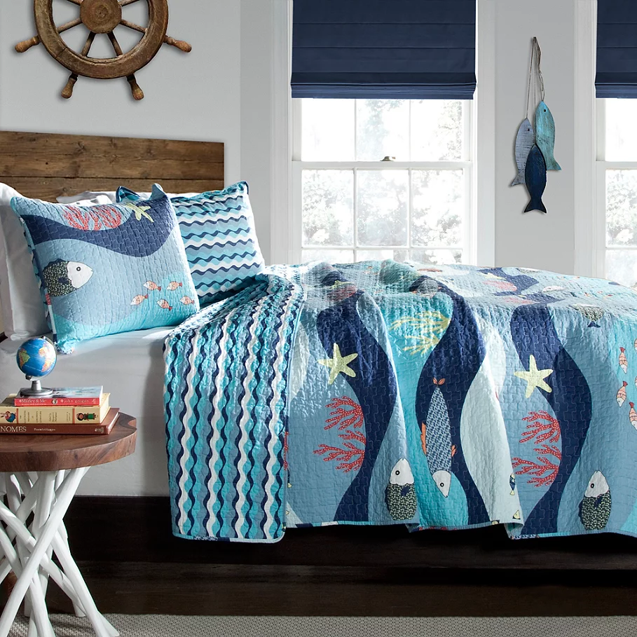 Lush Decor Sea Life Reversible Quilt Set