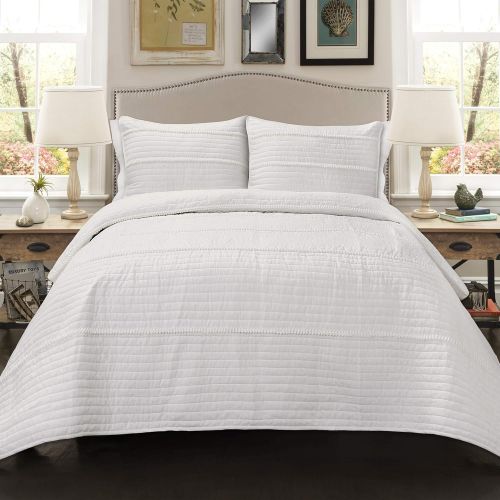  Lush Decor Decor Pom Stripe 3Piece Quilt Set, King, White