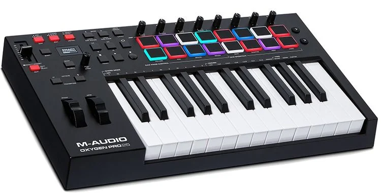  M-Audio Oxygen Pro 25 25-key Keyboard Controller Demo