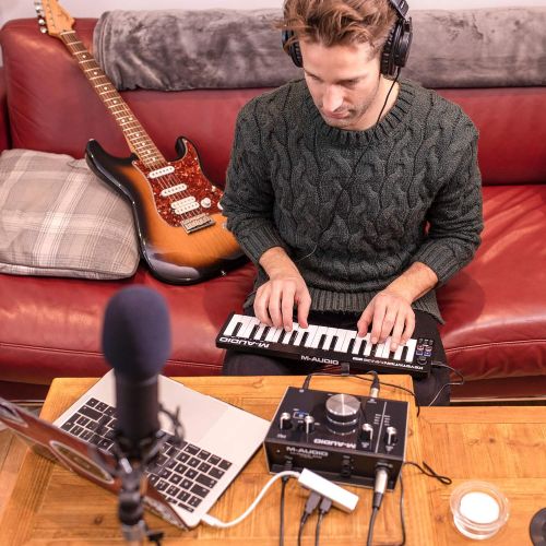  M Audio Keystation Mini 32 MK3 | Ultra Portable Mini USB MIDI Keyboard Controller With ProTools First | M Audio Edition and Xpand 2 by AIR Music Tech