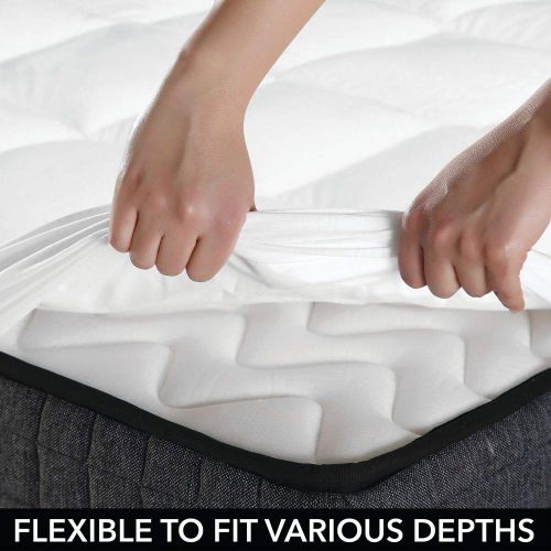  MDesign mDesign King Size Hypoallergenic Quilted Mattress Pad Cover - Soft Box Stitched Bed Topper, Secure Fitted 15 Deep Pocket - Vinyl Free, Machine Washable - Optic White