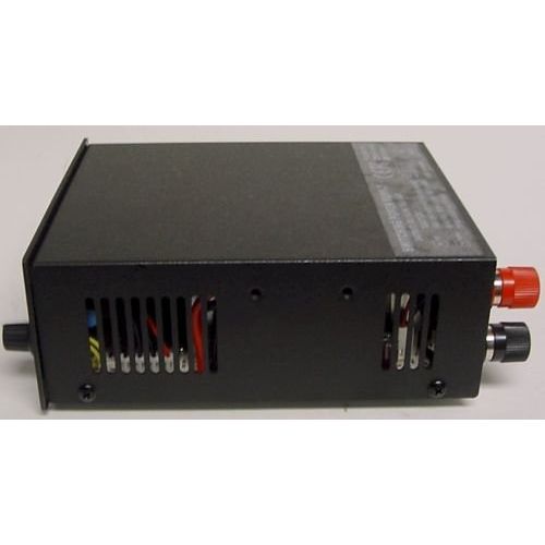  MFJ Enterprises Original MFJ-4230MV 30Amp Switching Compact Power Supply 13.8VDC