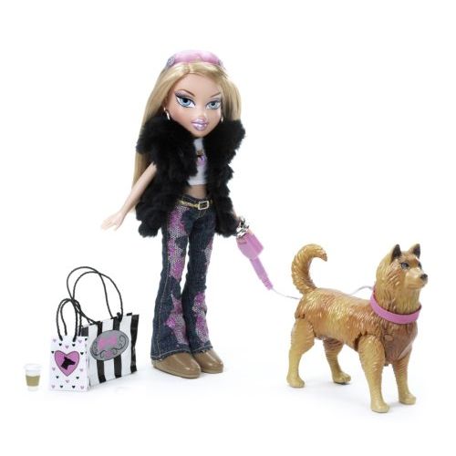  MGA Bratz Special Feature Walking Doll, Cloe