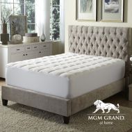MGM Grand Hotel MP-012-6Q Overfilled Extra Loft Waterproof Mattress Pad with Deep Skirt Queen White