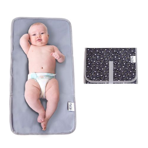  [아마존베스트]MikiLife Baby Portable Changing Pad | Fully Padded for Babys | Foldable Large Waterproof Mat | Travel Mat Station for Toddlers Infants & Newborns (Black)