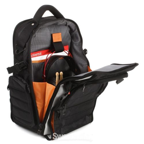  MONO Classic FlyBy Backpack with Break-away Laptop Bag