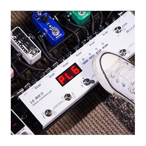  MOOER Pedal Controller L6 MKII Programmable Loop Switcher with 6 loops, Mute Function, Pre-position Buffer, Post-position Buffer