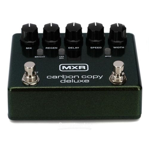  MXR M292 Carbon Copy Deluxe Analog Delay Pedal