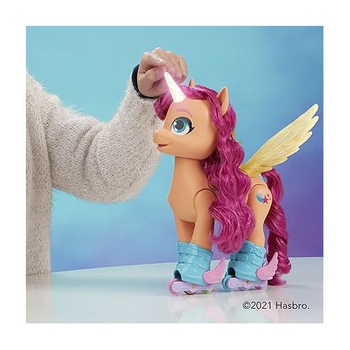 마이 리틀 포니 My Little Pony: A New Generation Movie Sing 'N Skate Sunny Starscout - Interactive 9-Inch Remote Control Toy with 50 Reactions, Lights