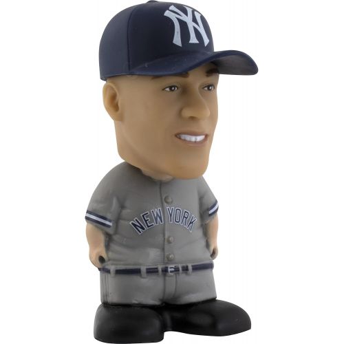  Maccabi Art Aaron Judge New York Yankees MLB Sportzies Action Figure, 2.5 Tall