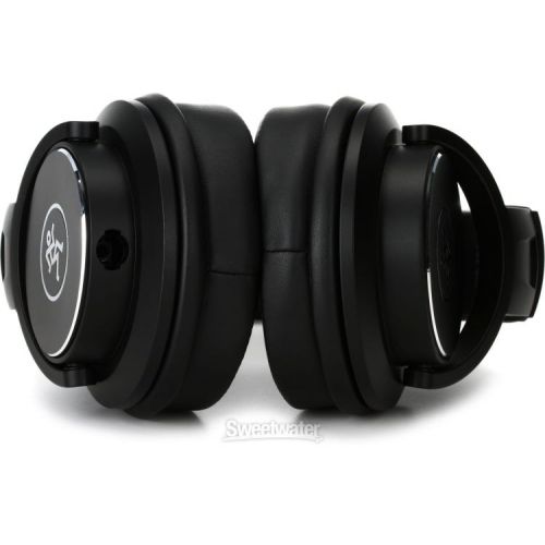  Mackie MC-150 Professional Closed-back Headphones