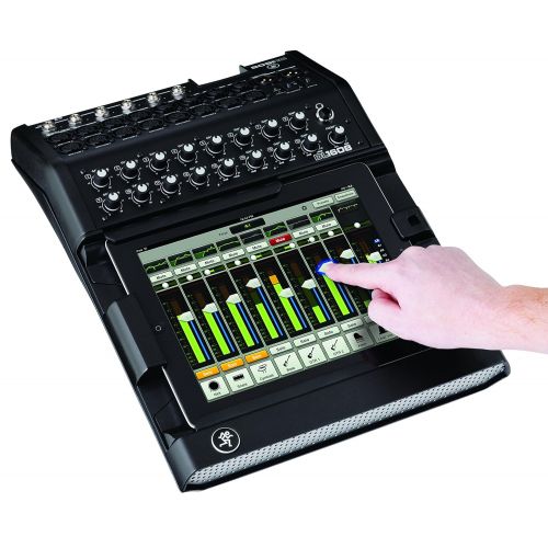  Mackie 2044387-00 DL1608 16-Channel Live Sound Digital Mixer with iPad Control