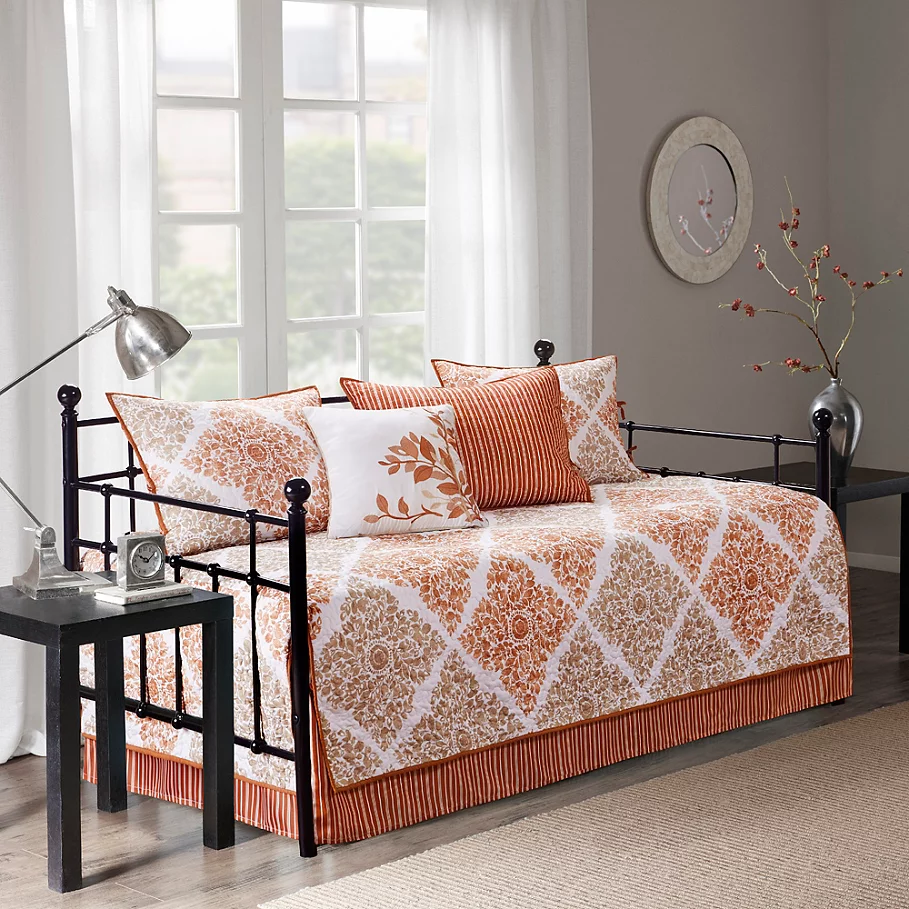 Madison Park Essentials Claire Daybed Set