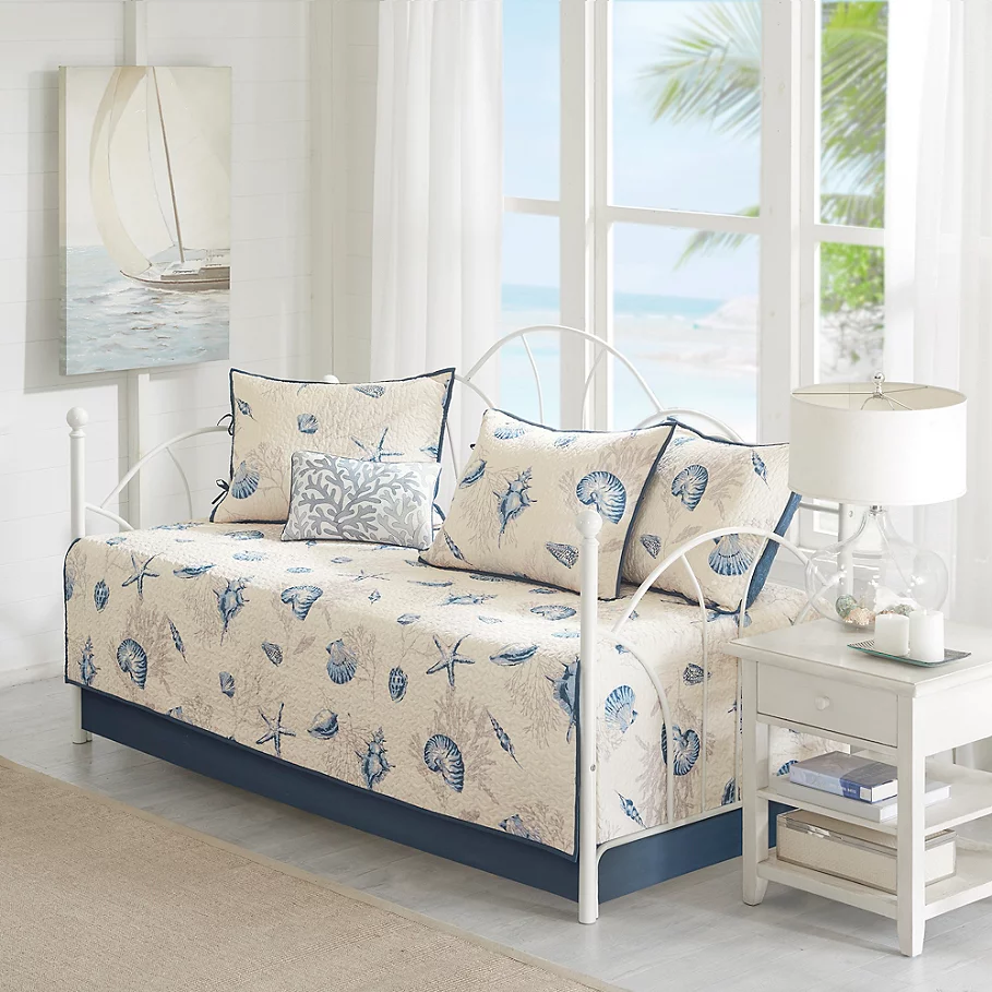 Madison Park Bayside Daybed Set in Blue