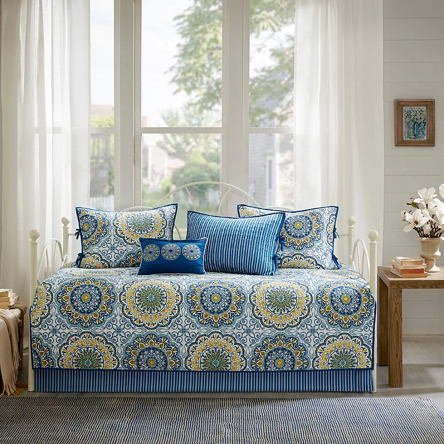  Madison Park Tangiers Daybed Set in Blue