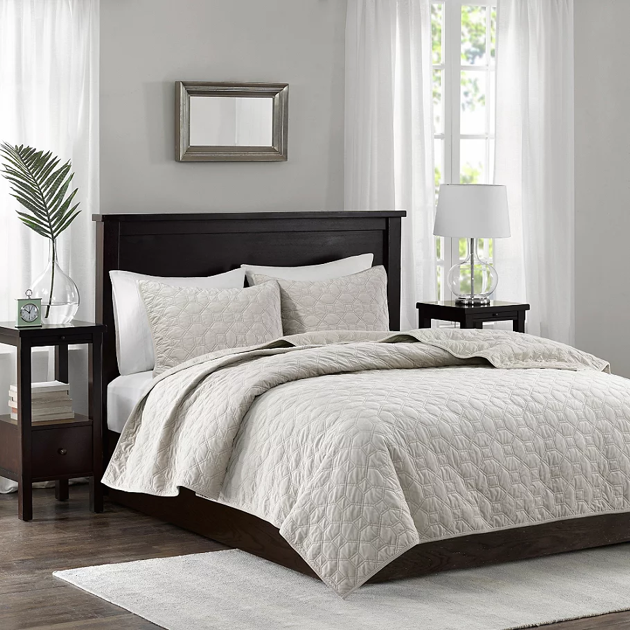  Madison Park Harper Coverlet Set