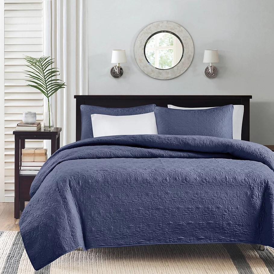  Madison Park Quebec Reversible Coverlet Set