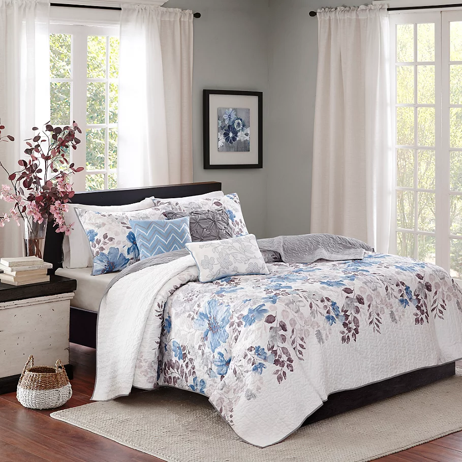  Madison Park Luna Coverlet Set