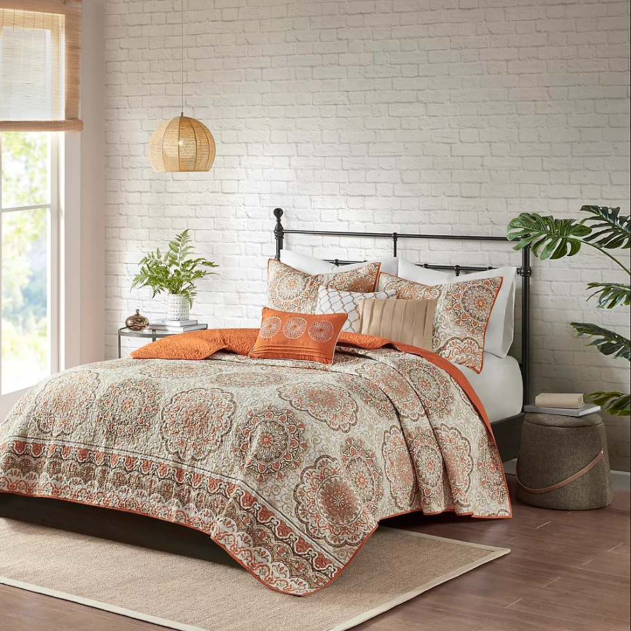  Madison Park Tangiers Coverlet Set