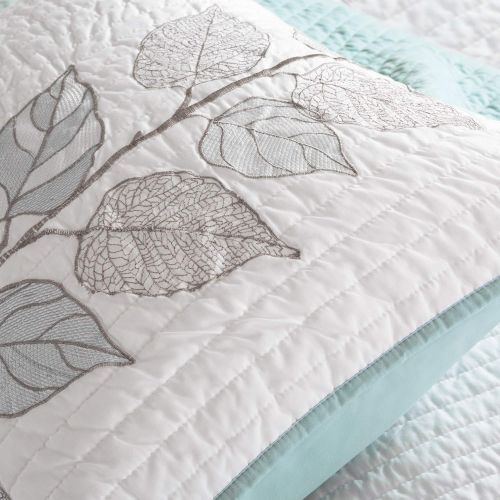  Madison Park Caelie King Size Quilt Bedding Set - Yellow, White, Leaf Embroidery  6 Piece Bedding Quilt Coverlets  Ultra Soft Microfiber Bed Quilts Quilted Coverlet