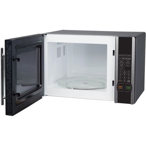  Magic Chef 1,000 Watt Microwave with Digital Touch