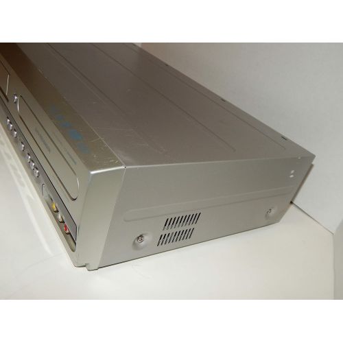  Magnavox ZV420MW8 DVD RecorderVCR Combo [Electronics]