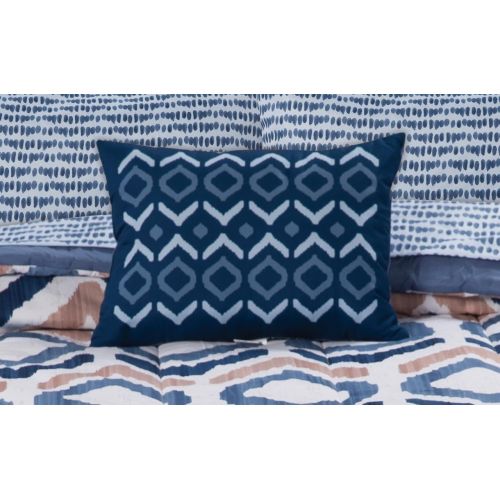  Mainstays Kelsey Ikat Geo Bed in a Bag Coordinating Bedding Set