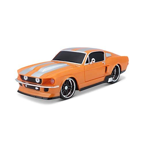 마이스토 Maisto R/C 1:24 Scale 1967 Ford Mustang GT Radio Control Vehicle (Colors/ Mhz May Vary)