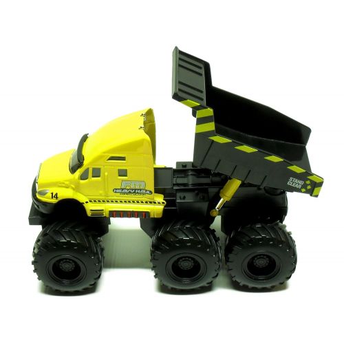 마이스토 Maisto Fresh Metal Builder Zone Quarry Monster - Yellow Dump Truck - Motorized 6-Wheeler