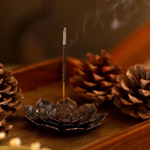  인센스스틱 Maitys 140 Pieces Incense Sticks 7 Various Scents and Lotus Incense Stick Holder with Detachable Ash Catcher for Halloween Party Meditation Yoga Relaxation Cleanse Space Air