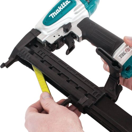  Makita AT638A 1/4 Narrow Crown Stapler, 18 Ga,