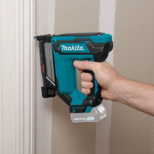  Makita TP03Z 12V Max CXT Lithium-Ion Cordless Pin Nailer