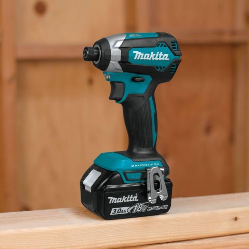  Makita XT281S 18V LXT 2-Pc. Combo Kit (3.0Ah)