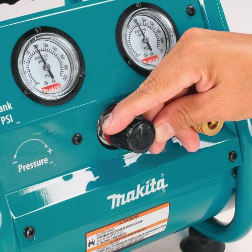  Makita AC001 Compact Air Compressor