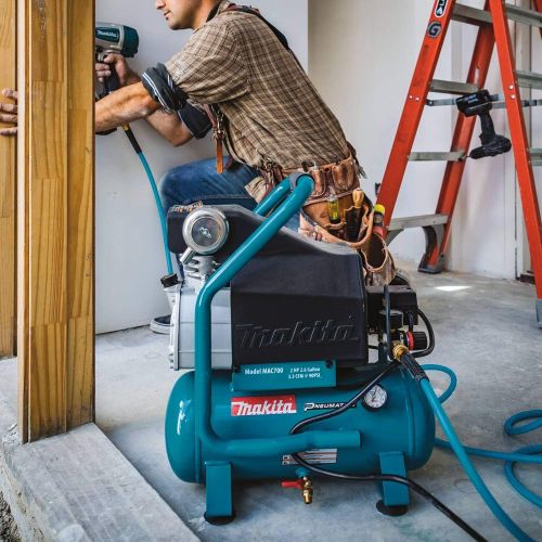  Makita MAC700 2.0 HP Big Bore Air Compressor