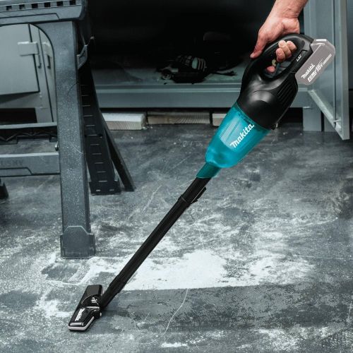  Makita XLC02ZB 18V LXT Lithium-Ion Cordless Vacuum, Tool Only