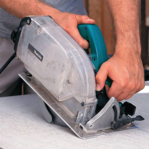  [아마존베스트]Makita 5057KB 7-1/4-Inch Circular Saw with Dust Collector