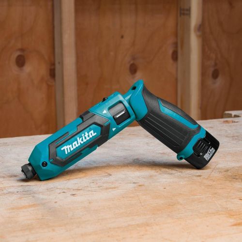  [아마존베스트]Makita TD022DSE 7.2V Lithium-Ion Cordless 1/4 Hex Impact Driver Kit