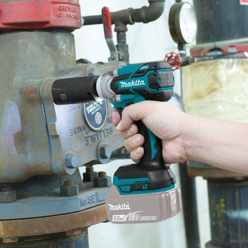  [아마존베스트]Makita XWT11R 18V LXT Lithium-Ion Compact Brushless Cordless 3-Speed 1/2 Impact Wrench Kit