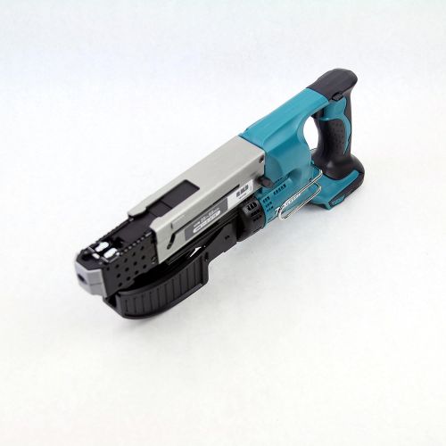  [아마존베스트]Makita XRF02Z 18V LXT Lithium-Ion Cordless Autofeed Screwdriver Kit