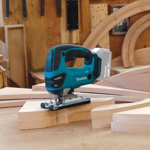  Makita XOB01Z 18V LXT Lithium-Ion Cordless 5 Random Orbit Sander, Tool Only & XVJ03Z 18V LXT Lithium-Ion Cordless Jig Saw, Tool Only