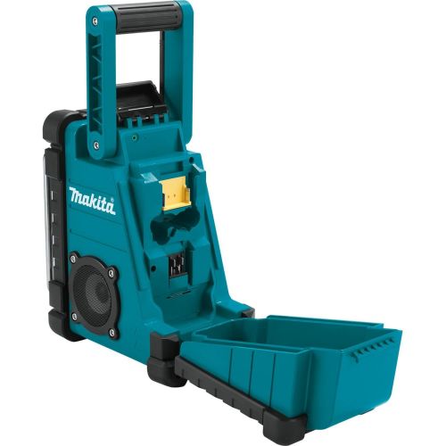  Makita XRM05 18V LXT Job Site Radio