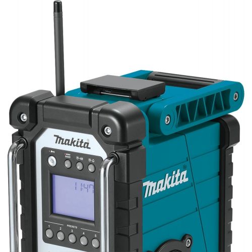  Makita XRM05 18V LXT Job Site Radio