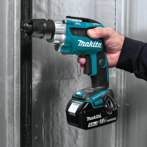  Makita XSF05T 18V LXT Lithium-Ion Brushless Cordless 2, 500 Rpm Screwdriver Kit (5.0Ah)