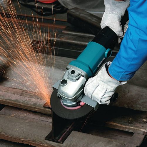  Makita GA7011C 7-Inch Electronic Angle Grinder