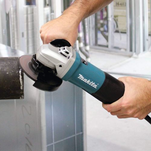  Makita 9565PC 5-Inch Angle Grinder with Paddle Switch