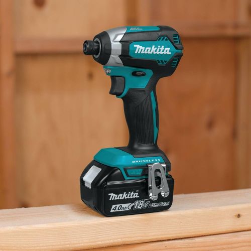  Makita XT267M 18V LXT Lithium-Ion Brushless Cordless 2-Pc. Combo Kit (4.0Ah)