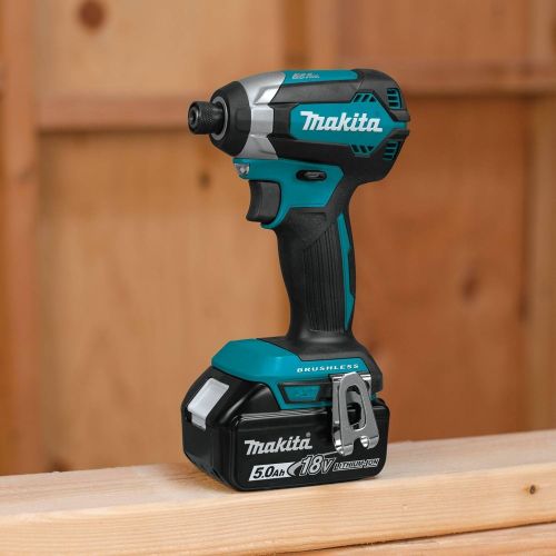  Makita XDT13T 18V LXT Lithium-Ion Brushless Cordless Impact Driver Kit (5.0Ah)